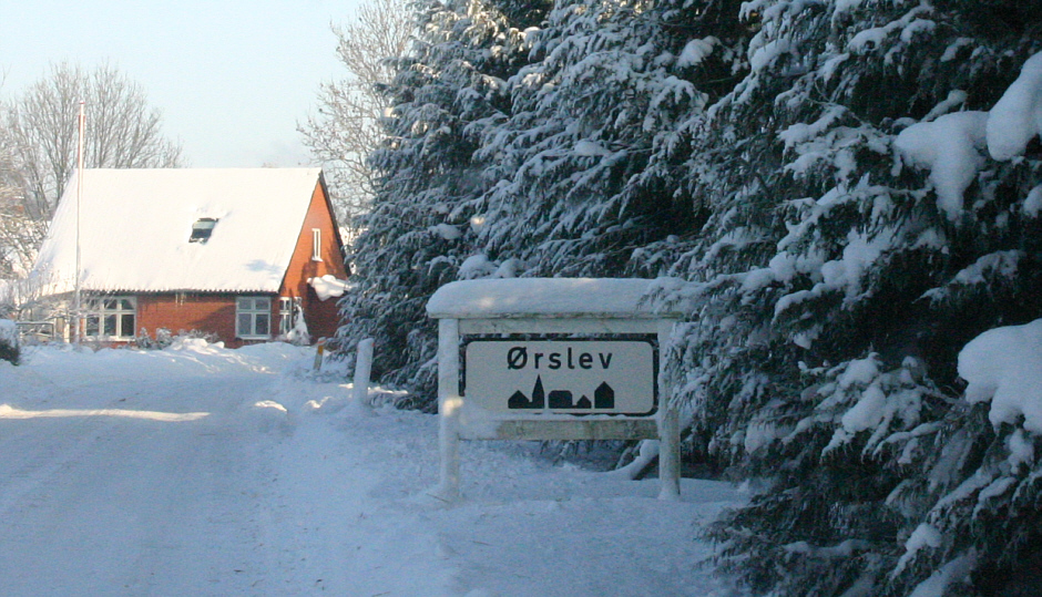 En sneklædt Kagstrupvej i Ørslev